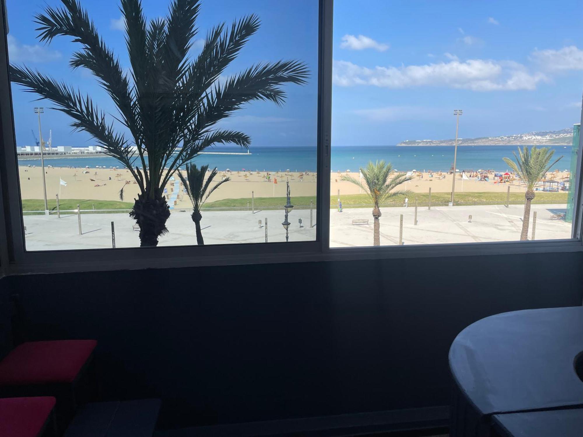 Front Appartement
